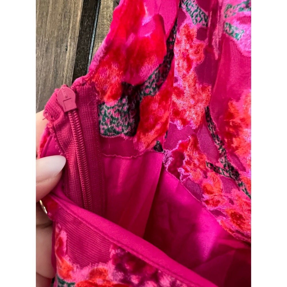 Boohoo Devore Cowl Neck Maxi Dress Hot Pink Floral Velvet GZZ11475 US 8 NEW, Y2K - Picture 14 of 16